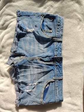 Wet Seal Light Blue Distressed Denim Jean Shorts 960